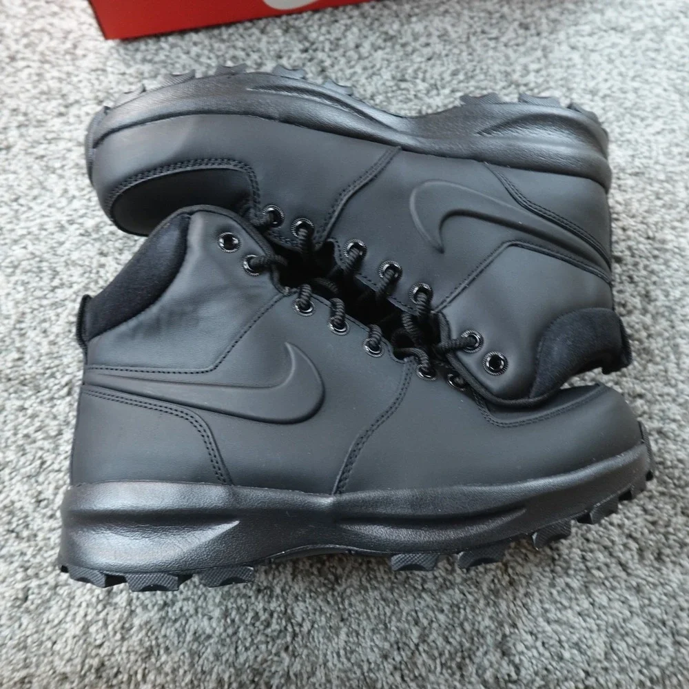 NEW Nike Shoes Mens 9.5 Triple Black Manoa Leather Tactical Boots HF7095-001
